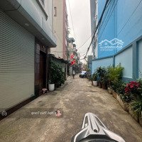 Bán Nhà Sài Đồng 6 Tầng Lô Góc Thang Máy 43M Giá: 8,8Tỷ Ô Tô Vào Nhà Full Đồ