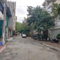 LIỀN KỀ 6 VIEW BÃI GỬI XE TẠI KĐT ĐÔNG DƯƠNG RESIDENCE – ĐỨC THƯỢNG