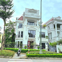 Bán Biệt Thự Đơn Lập Avenue Garden 25 Tỷ, 190M2 Nằm Mặt Công Viên Thời Đại, Hầm Chìm