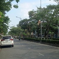 Bán Nhà 3 Tầng, Mặt Tiền Đường Võ Văn Ngân, Bình Thọ , Thủ Đức.diện Tích: 231M, 62 Tỷ.