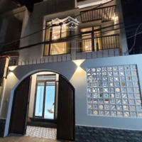 Cần Bán Nhà Nguyễn Khoái, Phường 2, Quận 4 - Giá:4Tỷ150/65M2 (5X13M) Gần Công Viên Khánh Hội