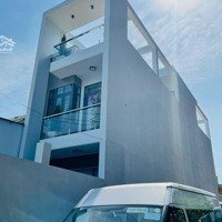 Nhà Đẹp Ngay Phạm Văn Đồng - Ô Tô Trước Cửa - 3 Tầng Hoàn Công - 105M2