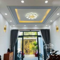 Nhà Đẹp Ngay Phạm Văn Đồng - Ô Tô Trước Cửa - 3 Tầng Hoàn Công - 105M2
