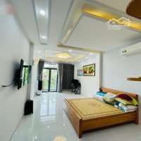 Nhà Đẹp Ngay Phạm Văn Đồng - Ô Tô Trước Cửa - 3 Tầng Hoàn Công - 105M2