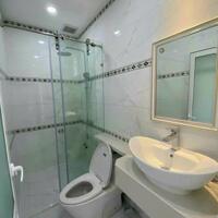 Top nhà vị trí đẹp 4 x 14.2m 1 trệt 4 lầu Liên Tỉnh 5 Quận 8 TP.HCM