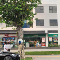 Bán Lỗ 2 Tỷ Shop Chung Cư Giá Chỉ Còn 7,9 Tỷ Tại Vinhomes Grand Park - Liên Hệ: 0901002006
