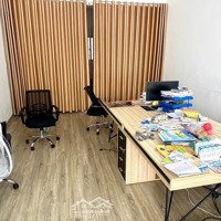 Bán Nhà Khu Vip Quân Đội - 2 Mặt Hẻm - Sát Sân Bay Tsn - Hoàn Công Đủ - Bank Định Giá Bán 9 Tỷ