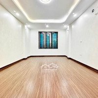 Bán Nhà Phố Trần Đại Nghĩa - Hai Bà Trưng, Lô Góc, Ôtô Đỗ Cửa, 40M2 X 5 Tầng, 10.X Tỷ, Thương Lượng