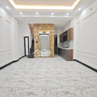 Bán Nhà Yên Hoà 30M Sổ- Tầg 2 Là 34M - Mt4.5M - 8.2Tỷ- 6Tầng Thang Máy - Nhà Mới - Ngõ Rộng Thoág