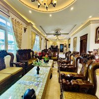 Biệt Thự Đẹp + Kho Xưởng Tại Trung Tâm Tp Dĩ An Diện Tích: 3.222M2 Chỉ 80 Tỷ