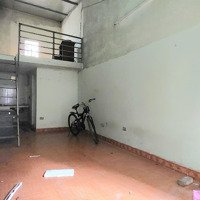 Nhà Phố #Yên_Duyên Phường #Yên_Sở #Hoàng_Mai
Khu Phố Rất Ít Nhà Bán
Dt #35M2 1Tầngmặt Tiền4M
#Lô_Góc