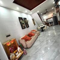 Cho thuê nhà đẹp 2 tầng đường Đinh Văn Chấp, Hòa Xuân - Chỉ 14 triệu/tháng - Diện tích 100m2