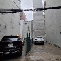Phân Lô - Ô Tô Tránh - Gara 2 Ô Tô 7 Chỗ Vào Nhà