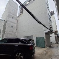 Phân Lô - Ô Tô Tránh - Gara 2 Ô Tô 7 Chỗ Vào Nhà