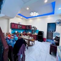 BÁN MỘT CĂN RA MẶT TIỀN NGUYỄN THỊ THẬP - XE HƠI TRONG NHÀ - HẺM 5M - 4 TẦNG, P. TÂN PHÚ