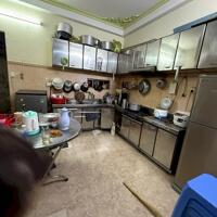 MẶT TIỀN KHU VIP PHƯỜNG 2 - Q.TÂN BÌNH - NGANG LỚN 6 X 28M - 3 TẦNG - GIÁ : 37 TỶ