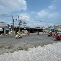 Bán 2.091M2 Đất Full Thổ Cư Vị Trí Siêu Đẹp 3Mt Bờ Kè Tầm Vu Gần Bên Vincom Xuân Khánh