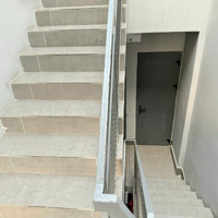 Tòa Nhà Siêu Phẩm Building Khan Hiếm (6,8X38) Mặt Tiền Quốc Hương, Thảo Điền Quận 2