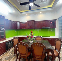Ngang Hiếm 6.5M - Nhà Mới 3 Tầng 3 Phòng 3 Wc - Xe Hơi Đỗ Cửa - Kế Bên Trung Tâm Hành Chính