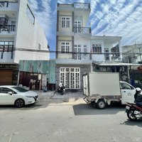 Bán Nhà Kinh Doanh Phòng Cho Thuê, Mặt Tiền Kdbb Sát Bên Kcn Sóng Thần, Dĩ An