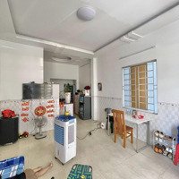 Bán Nhà Kinh Doanh Phòng Cho Thuê, Mặt Tiền Kdbb Sát Bên Kcn Sóng Thần, Dĩ An