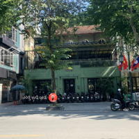 Cho Thuê Nhà Mặt Phố Nguyễn Thị Định,Diện Tích200M2 X 3 Tầng, Mặt Tiền Khủng 30M Nhận Diện Cực Đỉnh.