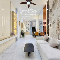 Đi Định Cư Bán Nhà Phan Văn Hân P17, Bình Thạnh. 53,6M2 Giá Bán 2Tỷ550 Gần Chợ Thị Nghè. Cho Thuê 15 Triệu