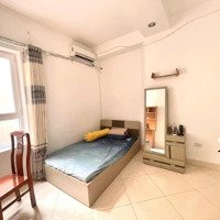 Cực Hiếm! Cho Thuê Gấp Ch Tầng 4, Thang Máy, Phố Vạn Bảo, Vạn Phúc. 70M2, 2 Phòng Ngủ 1Pk, 1 Vệ Sinh Full Đồ.