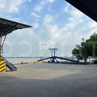 Cho Thuê Bến Cảng Nội Địa Tàu Thuyền Cập Bến Công Suất 400 Tấn Hàng, Có Đầy Đủ Dịch Vụ Cơ Giới,...