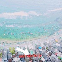 Nhà Cấp 4 Cah Mặt Biển 2 Căn. 590 Triệu
Dt 50 Full Thổ
Sẵng Nội Thât Dọn Vào Ở Ngay.ful
