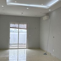 Cần Bán 2 Căn Officetel Liền Nhau, Orchard Park View Tổng 107M(1 Lô 57.4M, 1 Lô 49.6M) Tầng 5