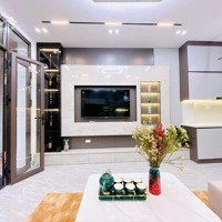 Hàng Hiếm-5 Tầng-Nhà Phố Trần Thái Tông-Trung Tâm Cầu Giấy-Kinh Doanh Đỉnh-Mặt Tiền Rộng-6,4 Tỷ