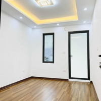 Tôi Cần Cho Thuê Nhà Xã Đàn - Ô Chợ Dừa, Phù Hợp Spa, Thời Trang, Nha Khoa,Diện Tích60M*6 Tầng, Giá 45 Triệu