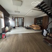 Nhà Mặt Phố Hoàng Cầu- Lô Góc- Kinh Doanh Bất Tân-97M2-3 Tầng-68 Tỷ
