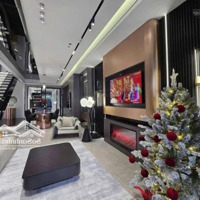 Bán Gấp Nhà Đường Nguyễn Lâm P7, Phú Nhuận. 80,58M2 Giá Bán 3Tỷ650 Gần Chợ Bà Chiểu. Đang Cho Thuê 28 Triệu