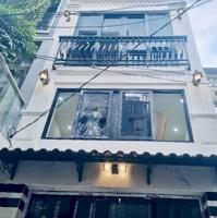 Nhà 3 tầng, ngang 4.3m dài 12m,cách hẻm xe hơi 10m,Gần đường Đồng Đen,Bàu Cát,5.XTỷ Nhỏ