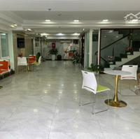 Tìm Kiếm Tòa Nhà Full Giấy Phép Giấy Phép Thẩm Mỹ Viện Và Có Thể Sang Nhượng Spa.....
