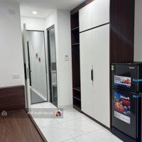 Tòa Ccmn Mễ Trì 7 Tầng, Thang Máy - 10 Phòng Full Nội Thất - Gần Ô Tô - Pccc Đầy Đủ. Dòng Tiền Tốt
