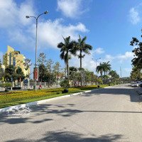 Cần Bán Mặt Tiền Kinh Doanh Đường Hùng Vương- Tp Tam Kỳ . Liên Hệ: 0932152747