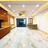 Nhà Riêng Tại Đường Nguyễn Văn Cừ, Gia Thụy, Long Biên, Hà Nội, Giá Cực Chất 9,5 Tỷ, 52M2
