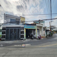 Bán Nhà Mặt Tiền Kinh Doanh Trung Tâm Dĩ An