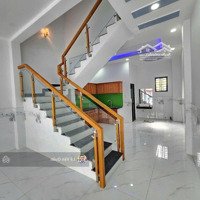 Bán Nhà Mặt Tiền Kinh Doanh Trung Tâm Dĩ An