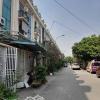 Bán Liền Kề Mặt Đường Sa Đôi-Đại Mỗ- Kinh Doanh Bất Chấp-Ô Tô Tránh-2 Mặt Tiền