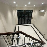 Bán Nhà Phân Lô Cầu Giấy 50M2X6Tầng Thang Máy Mt4.1M Ô Tô