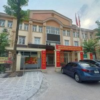 Trung Tâm Cầu Giấy- Bán Nhà 4 Tầng - Ô Tô Tránh - Diện Tích: 105M2 Xmặt Tiền7M Giá Bán 35 Tỷ