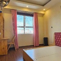 Bán Căn Hộ Phạm Văn Đồng, 70M, 2 Phòng Ngủ, Ban Công Rộng, Slot Ô Tô, Giá Bán 4.5 Tỷ!