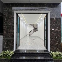 Bán Nhà 43M2 - 4 Tầng 4 Ngủ - Cạnh Đại Lộ Thăng Long 500M - Cách Mỹ Đình 15P Chạy Xe