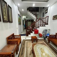 Chính Chủ Gửi Bán Nhà Âu Cơ 41M2 5 Tầng 6 Phòng Giá Bán 7,3 Tỷ Ngõ Thẳng Tắp Nông Rộng