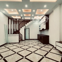 Bán Nhà Riêng Phố Trương Định 42M,5 Tầng,Mt 5M Tổng 6 Phòng Ngủ Trung Tâm Quận Dòng Tiền 25T/Tháng