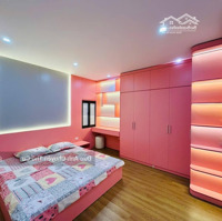 Bán Nhà Phương Mai, Khu Vực An Ninh , Oto Nhỏ Vào Tới Cửa, 41M Giá Chỉ 11.2 Tỷ Sổ Vuông Nhà Đẹp